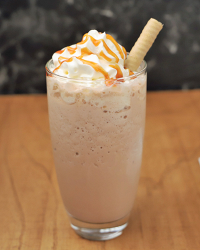 Karamel Milkshake görseli