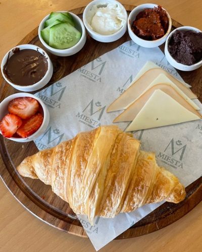 Miesta Kruvasan Kahvaltı görseli