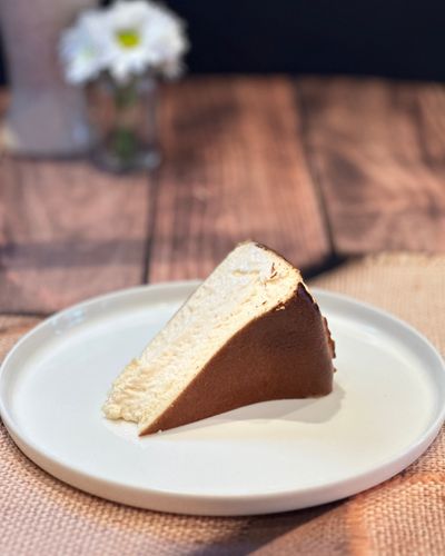 Günün Kampanyası: Sade San Sebastian + Çay görseli